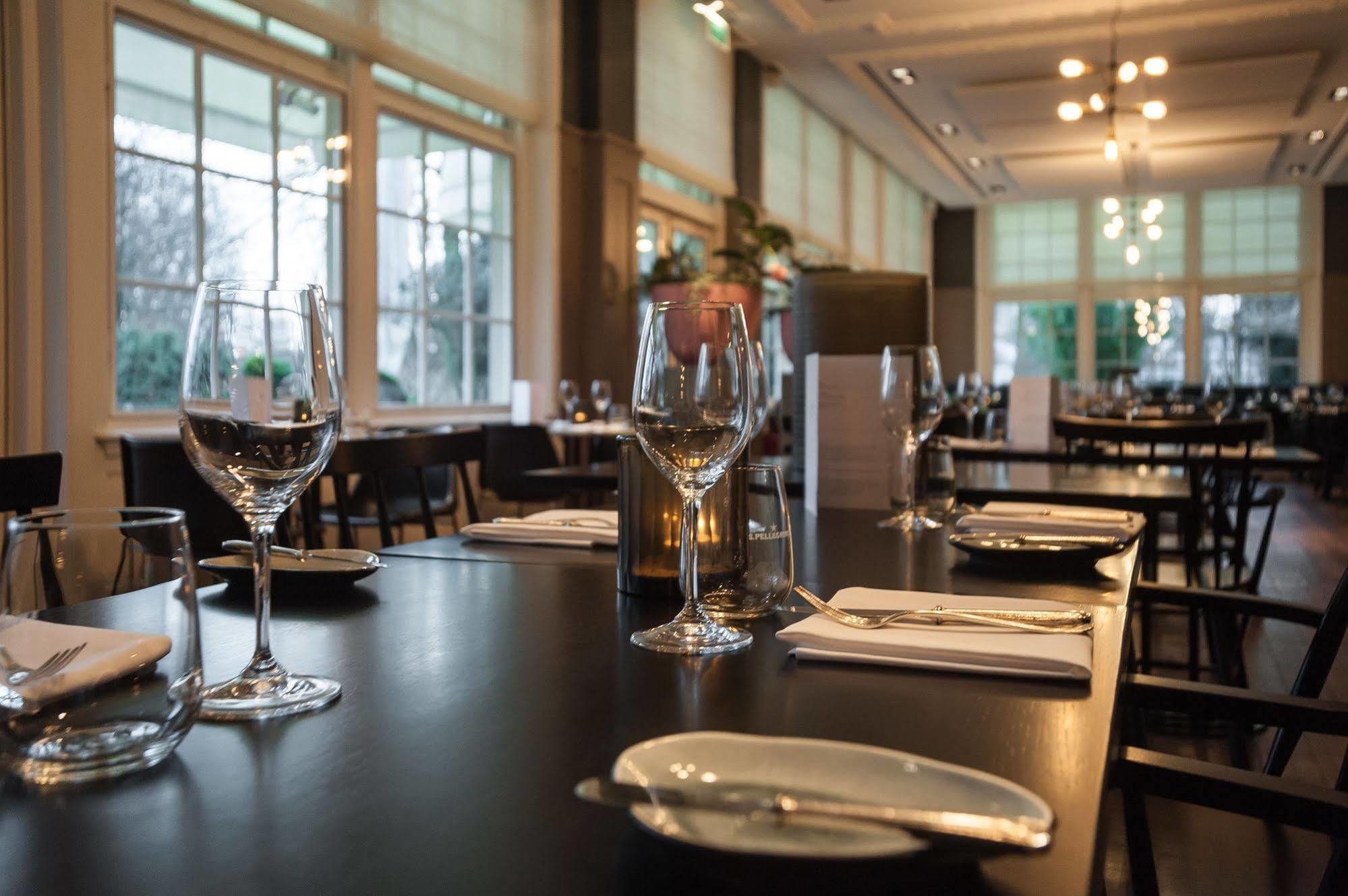 Central Park Voorburg - Relais & Chateaux Exterior foto